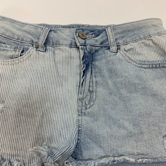 American Original Rewash Brand Denim Short - Picture 2 of 7